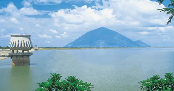 Hồ Cửa Đạt là công trình quan trọng liên quan đến an ninh quốc gia