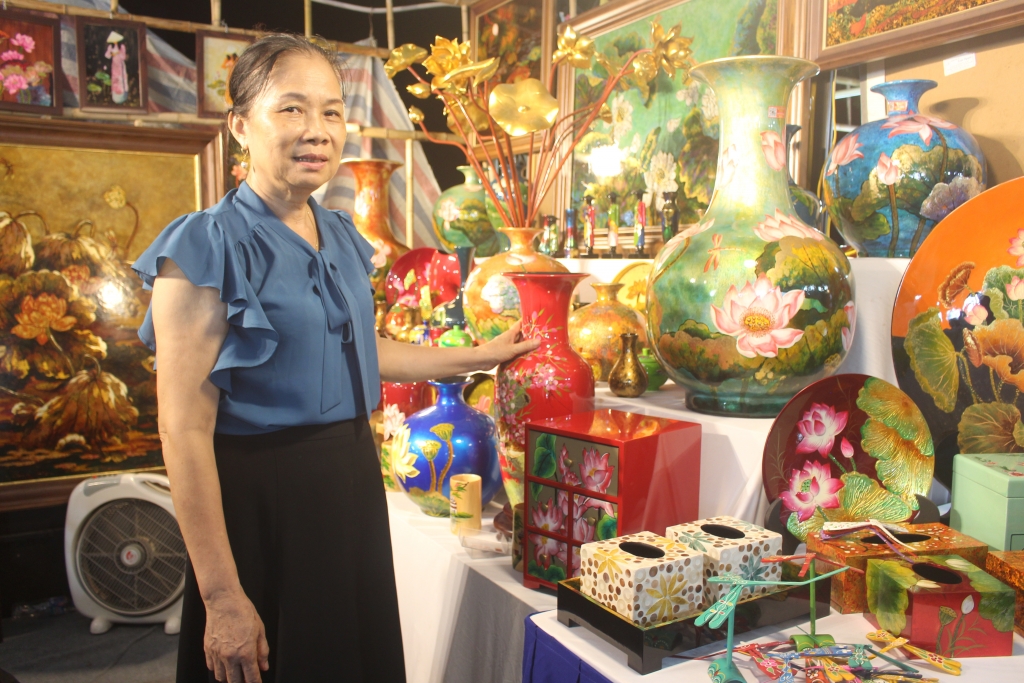 The guardian of Ha Thai lacquer art