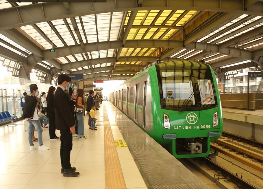 Stronger decentralization key to Hanoi's urban railway ambitions