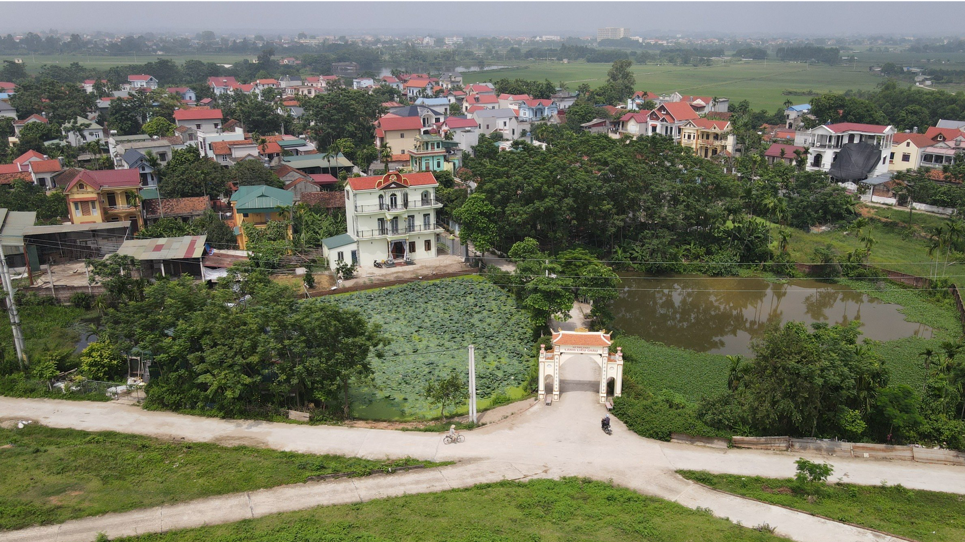 Hà Nội phê duyệt Kế hoạch sử dụng đất năm 2025 của nhiều quận, huyện