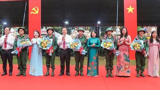 Bình Dương: hơn 1.900 thanh niên ưu tú lên đường nhập ngũ