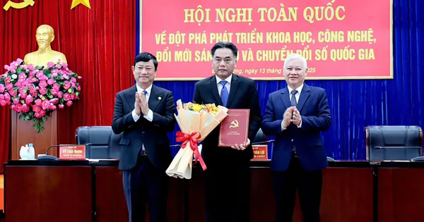 Phê chuẩn kết quả miễn nhiệm Phó Chủ tịch UBND tỉnh Bình Dương