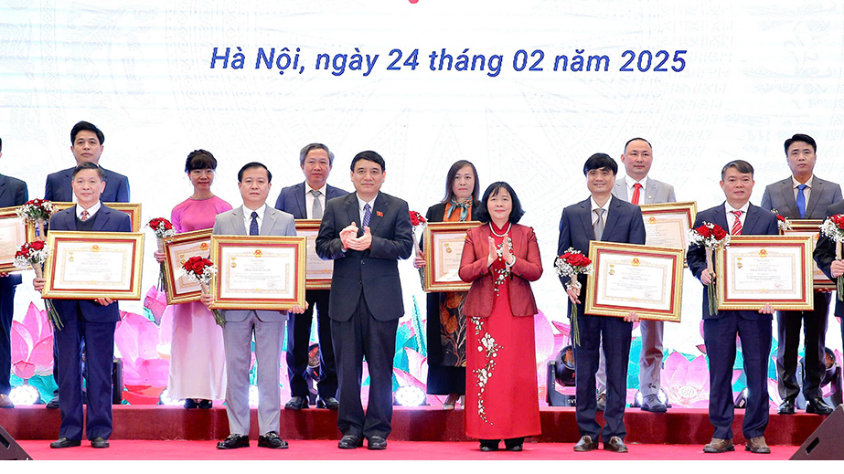 Xây dựng hệ thống y tế Thủ đô phát triển, hiện đại