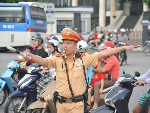 Hà Nội: 522 trường hợp vi phạm Luật Giao thông ngày 15/3