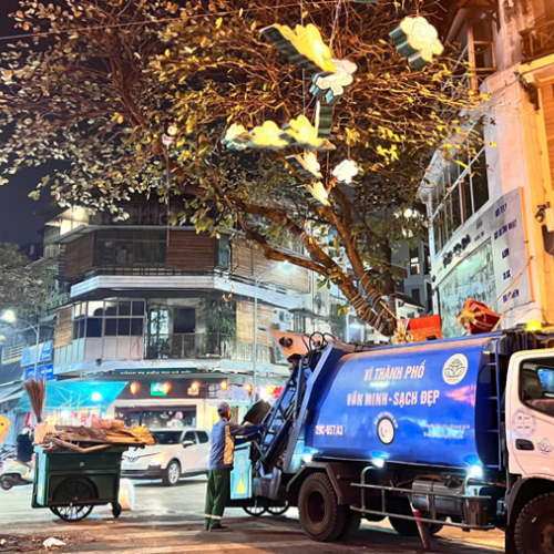 Hanoi reduces waste collection by 67% after 2.5 months
