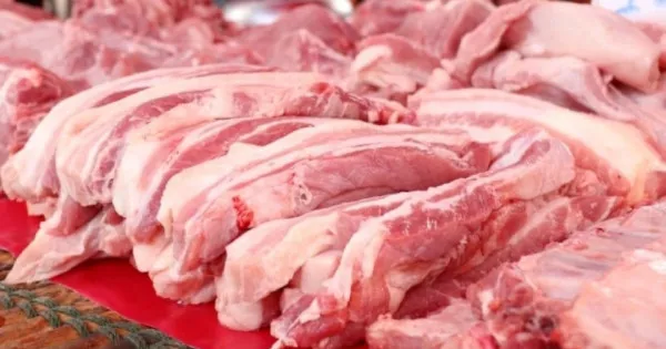 5 dấu hiệu chứng tỏ thịt lợn bị hỏng, nhiễm khuẩn