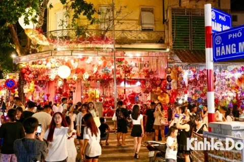 Bồi hồi nhớ mùa Trăng xưa
