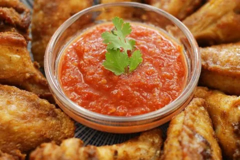 Top thực phẩm không nên ăn trước khi đi ngủ