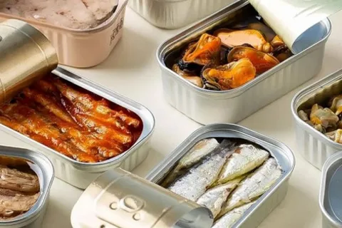 Cách đóng gói và bảo quản thực phẩm trong mưa lũ