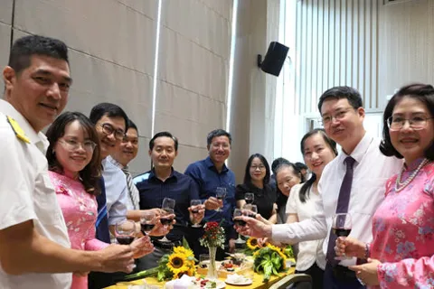Phường Cửa Nam cam kết đồng hành, tạo thuận lợi cho doanh nghiệp phát triển

