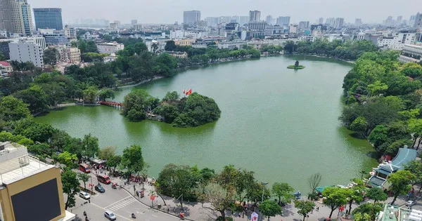 Tầm nhìn nào và quyết sách gì cho xứng tầm với hồ Hoàn Kiếm?