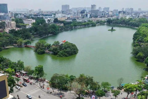 Tầm nhìn nào và quyết sách gì cho xứng tầm với hồ Hoàn Kiếm?