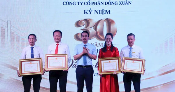 Chợ Đồng Xuân: Đổi mới để phát triển, phát huy giá trị truyền thống