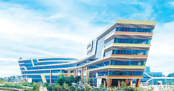 Định hình các ngành kinh tế mũi nhọn của Thủ đô