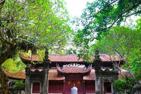 Theo dấu chân Thánh Gióng
