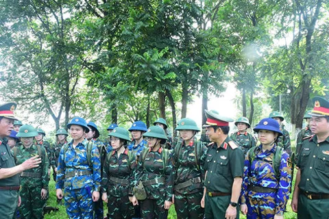 Kỷ niệm 80 năm Ngày truyền thống Lực lượng vũ trang Thủ đô Hà Nội (19/10/1946 - 19/10/2026): Xây dựng lực lượng vũ trang vững mạnh, bảo vệ Thủ đô từ sớm, từ xa