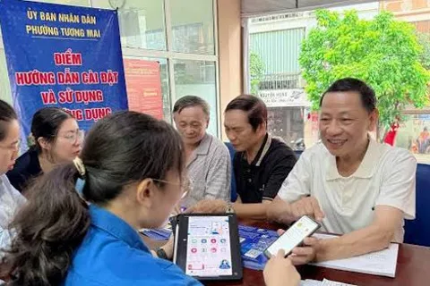 Chợ số, hộ kinh doanh “một chạm”: Khi kinh tế số len vào từng ngõ nhỏ