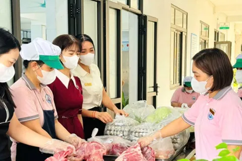 Đổi mới giáo dục từ nền tảng số
