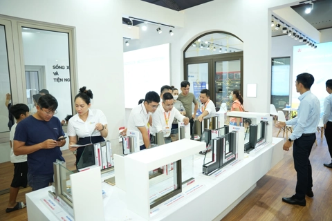 Kính nổi và cuộc chiến phòng vệ thương mại: cảnh báo sớm cho ngành VLXD Việt Nam