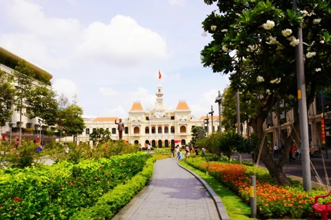 TP Hồ Chí Minh: cảm nhận mùa mưa – mùa Thu trong lòng phố thị