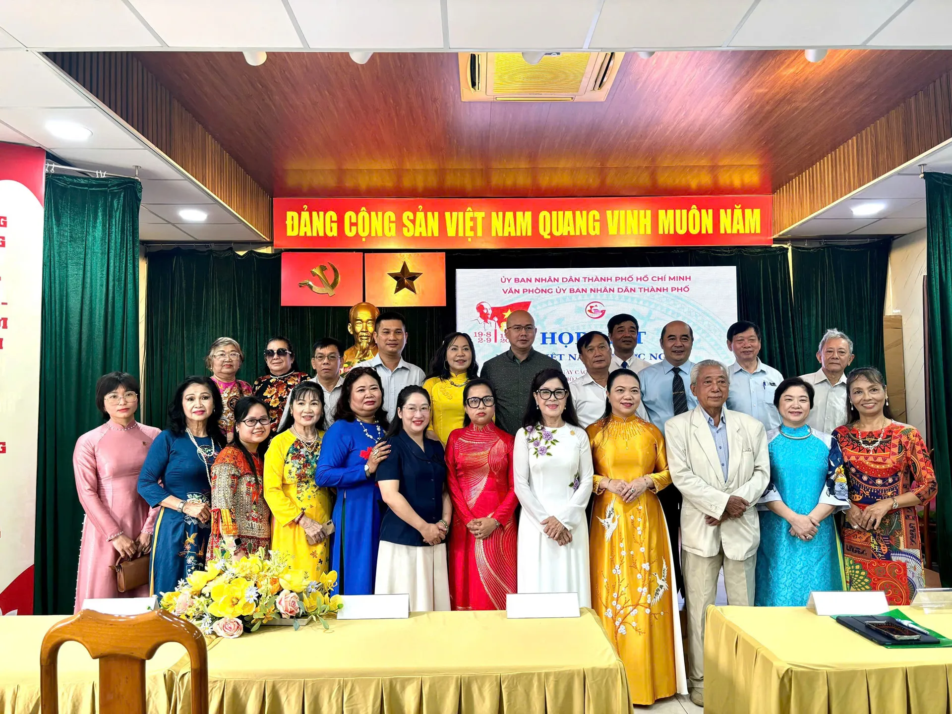TP Hồ Chí Minh: Náo nức trong không khí kỷ niệm 80 năm Cách mạng tháng Tám thành công và Quốc khánh 2/9