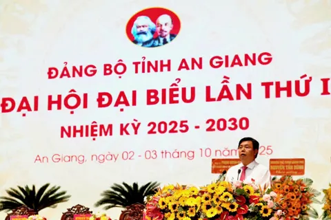 Tiến hành phiên trù bị Đại hội đại biểu Đảng bộ tỉnh An Giang lần thứ I