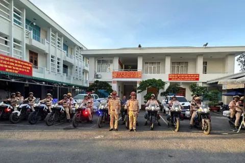 TP Hồ Chí Minh: đột kích “lò độ” xe máy, phát hiện nhiều vi phạm