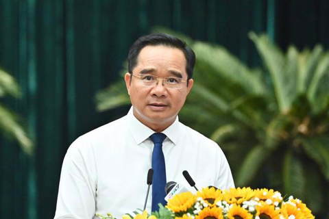 Chủ tịch UBND TP Hồ Chí Minh nhận thêm nhiệm vụ