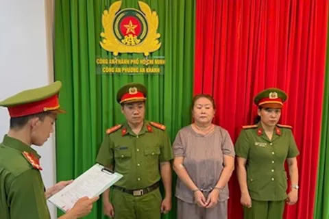 TP Hồ Chí Minh: khởi tố đối tượng đổ, chôn lấp gần 2.900 tấn chất thải