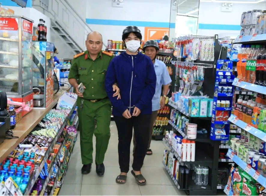 Bắt nhanh đối tượng dùng dao thực hiện 3 vụ cướp trong đêm