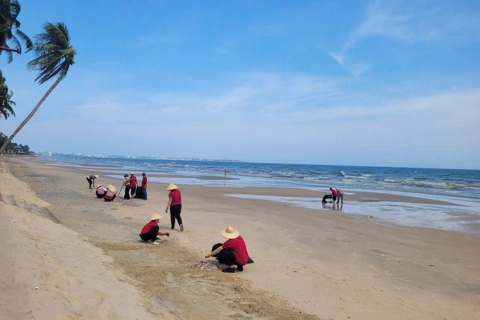 Mũi Né: lan tỏa thông điệp bảo vệ môi trường biển từ chính quyền tới cộng đồng