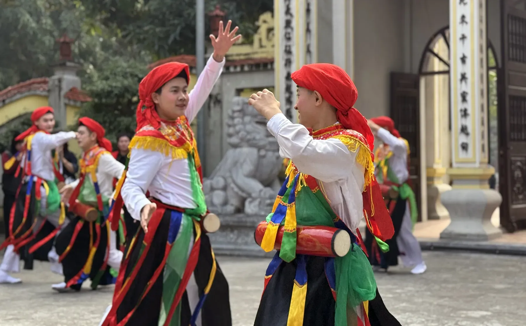 “Girls Playing Drums”: The dance that defines Hanoi’s culture