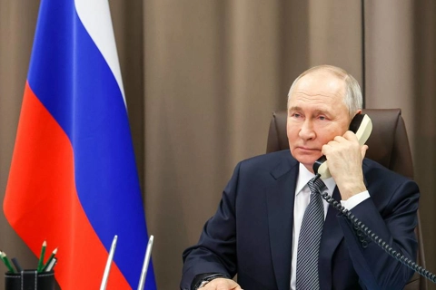 Tổng thống Trump – Putin điện đàm hơn 2 tiếng: hòa bình cho Ukraine đã cận kề?