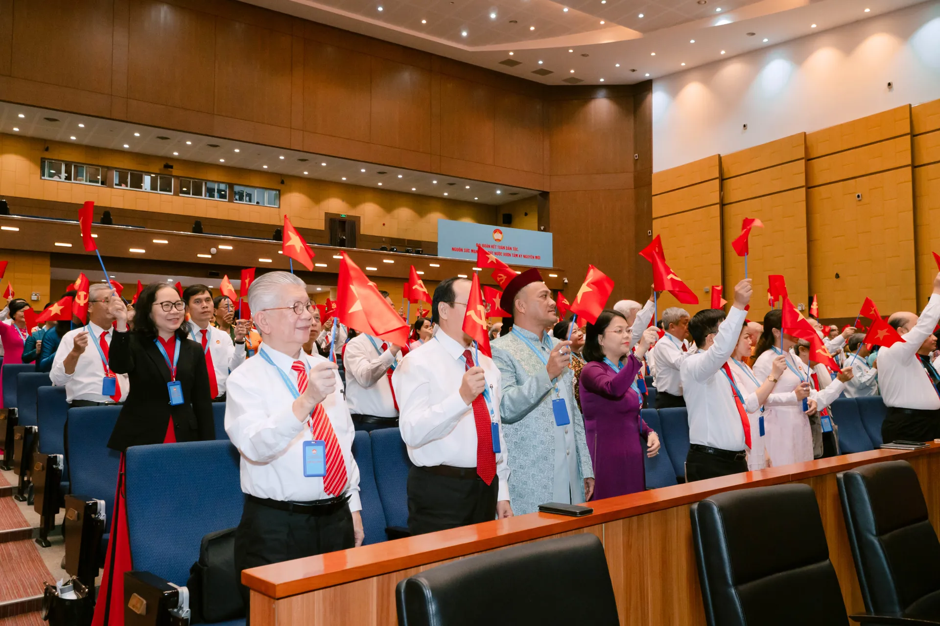 Tin vào sức mạnh của khối đại đoàn kết toàn dân tộc và bản lĩnh, trí tuệ của cán bộ Mặt trận