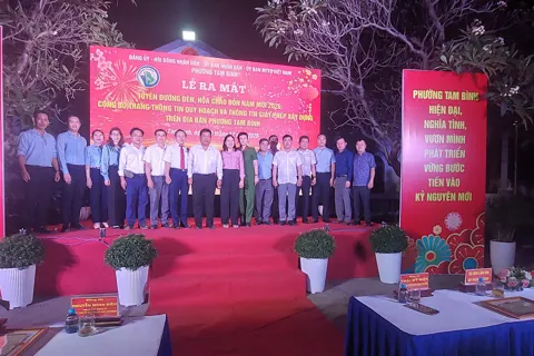 Phường Tam Bình khánh thành đường hoa đón Xuân và công bố nền tảng số về quy hoạch xây dựng