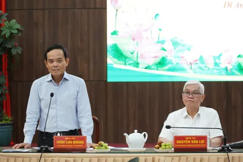 Lãnh đạo TP Hồ Chí Minh bàn phương án đột phá với phường có dân số đông thứ 2 cả nước