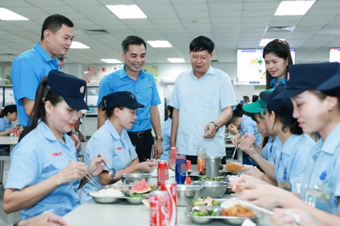Kết nối đoàn viên, người lao động tại Bữa cơm Công đoàn
