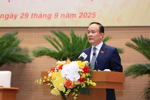 Bế mạc kỳ họp chuyên đề HĐND Thành phố Hà Nội: thông qua 24 nghị quyết với tỷ lệ thống nhất cao