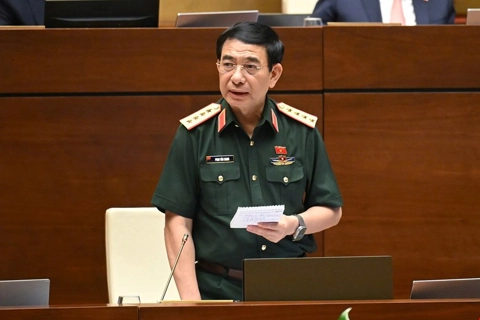 Bộ trưởng Phan Văn Giang: việc bố trí lực lượng phòng không rộng khắp là rất cần thiết
