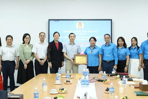 Công đoàn Hà Nội mong muốn hợp tác toàn diện với Tổng Công hội Bắc Kinh, Trung Quốc
