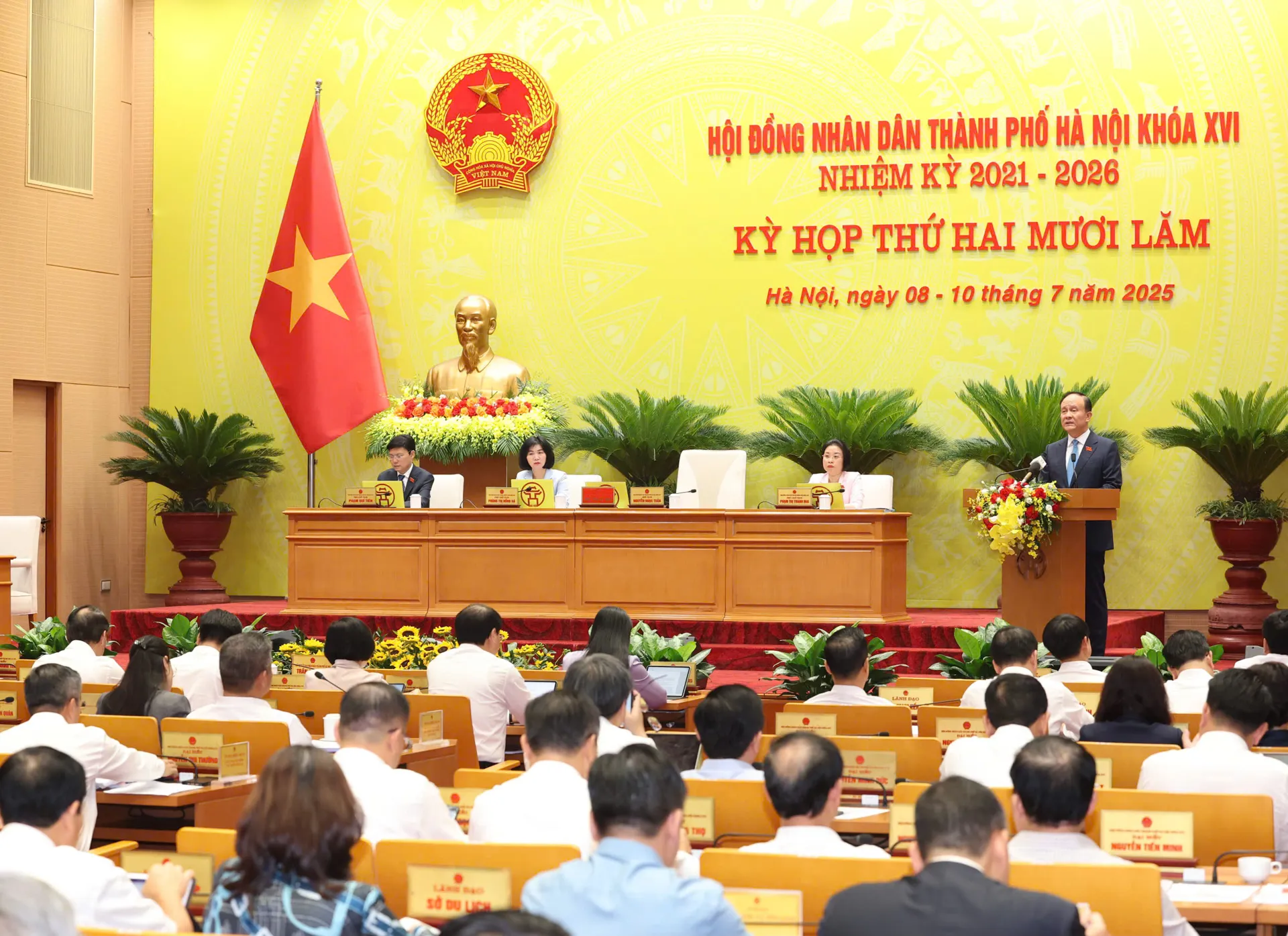 HĐND Thành phố Hà Nội chất vấn về quản lý an toàn thực phẩm, việc thực hiện cam kết của các sở, ngành