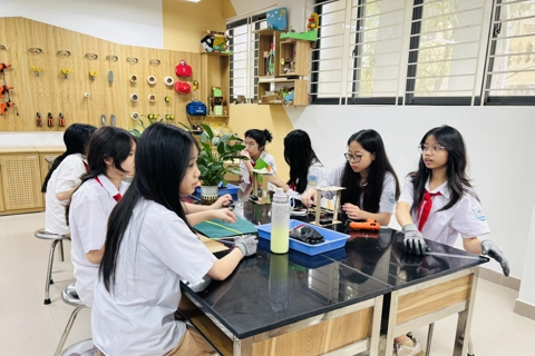 Sớm hoàn thiện căn cứ để xác định mức thu học phí trường chất lượng cao tại Hà Nội
