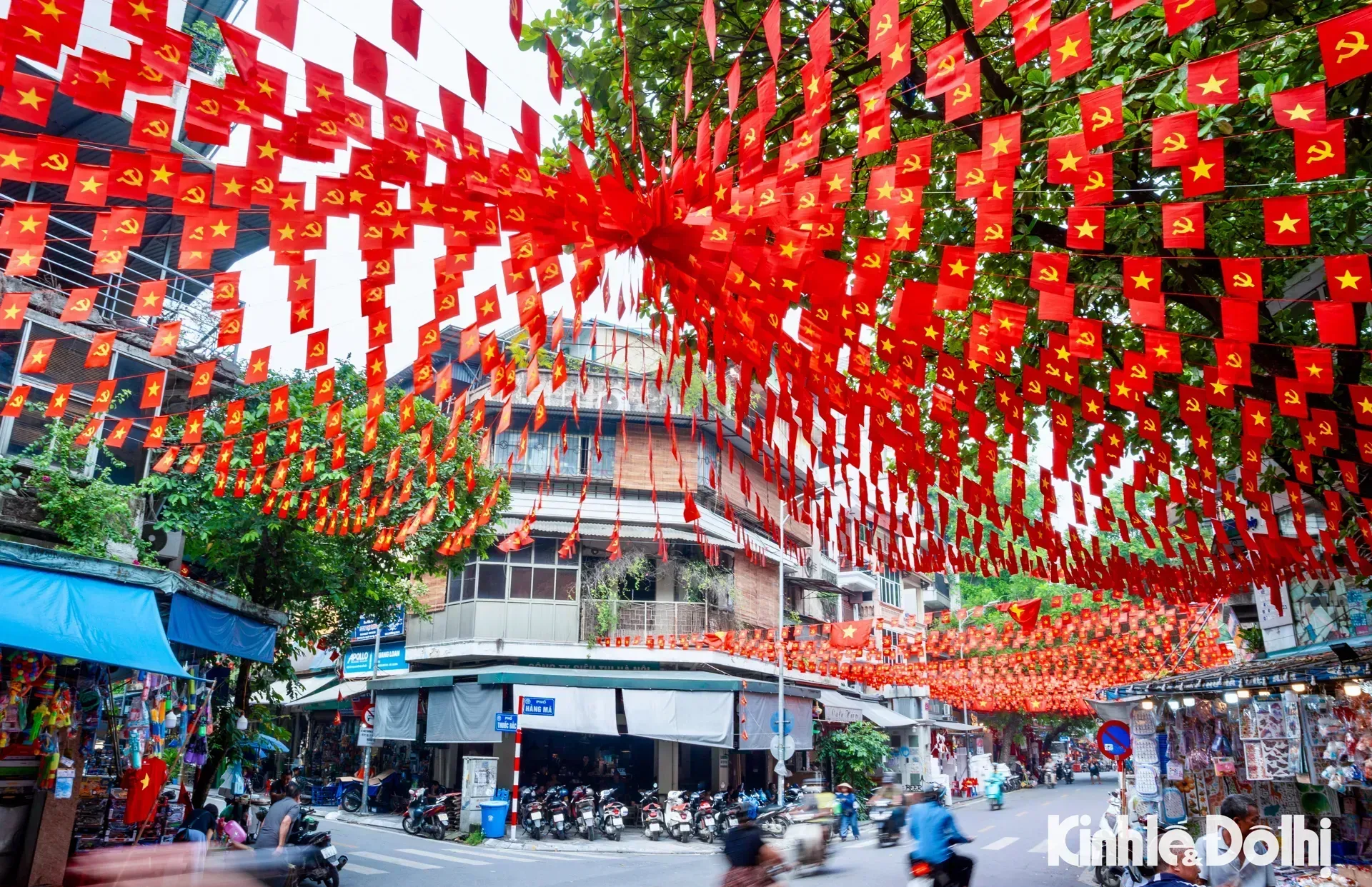 Tổng Liên đoàn Lao động Việt Nam nhất trí phương án nghỉ 4 ngày dịp Tết Dương lịch 2026