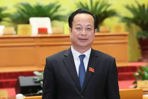 Phê chuẩn kết quả bầu Phó Chủ tịch HĐND Thành phố Hà Nội với đồng chí Trần Thế Cương