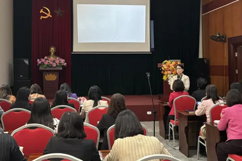 Hội viên phụ nữ đề cao tinh thần trách nhiệm, đẩy mạnh tuyên truyền về cuộc bầu cử