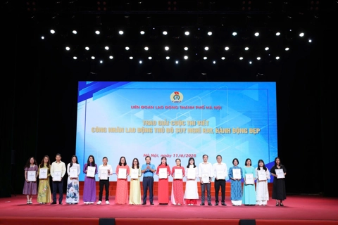 Hà Nội: hỗ trợ trên 2.200 công nhân có hoàn cảnh khó khăn trong Tháng Công nhân