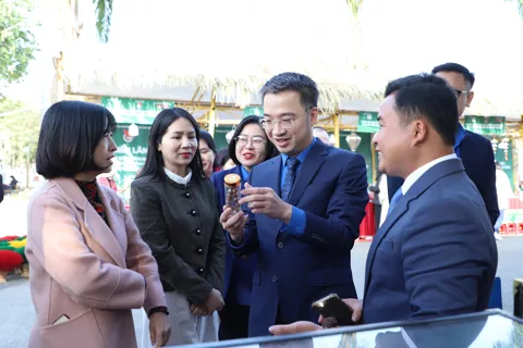 Tạo không gian kết nối giao thương, hỗ trợ tiêu thụ hàng hóa do thanh niên làm chủ