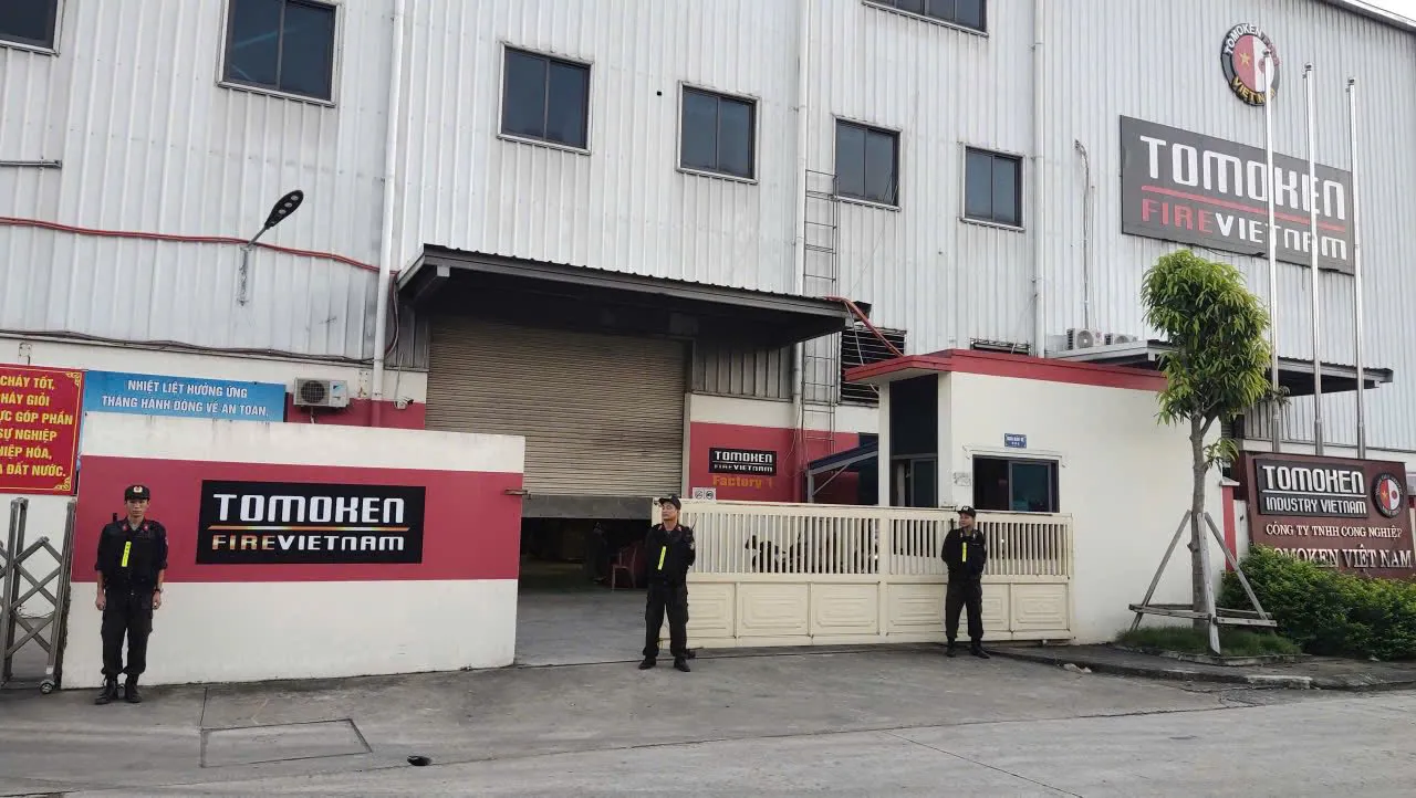 Phú Thọ: cận cảnh bên trong công ty sản xuất hàng triệu bình chữa cháy giả
