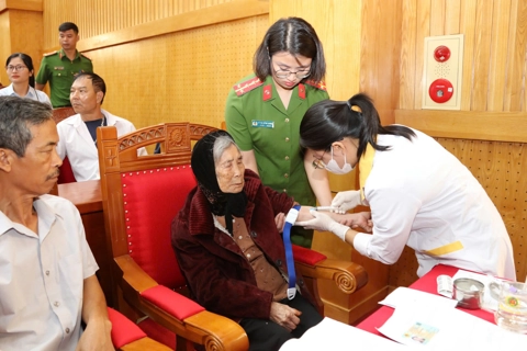 Vĩnh Phúc: thu nhận mẫu ADN của 38 thân nhân liệt sĩ chưa xác định được danh tính