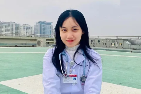 2 sinh viên quê Phú Thọ lọt top 95 thủ khoa xuất sắc Thủ đô năm 2025